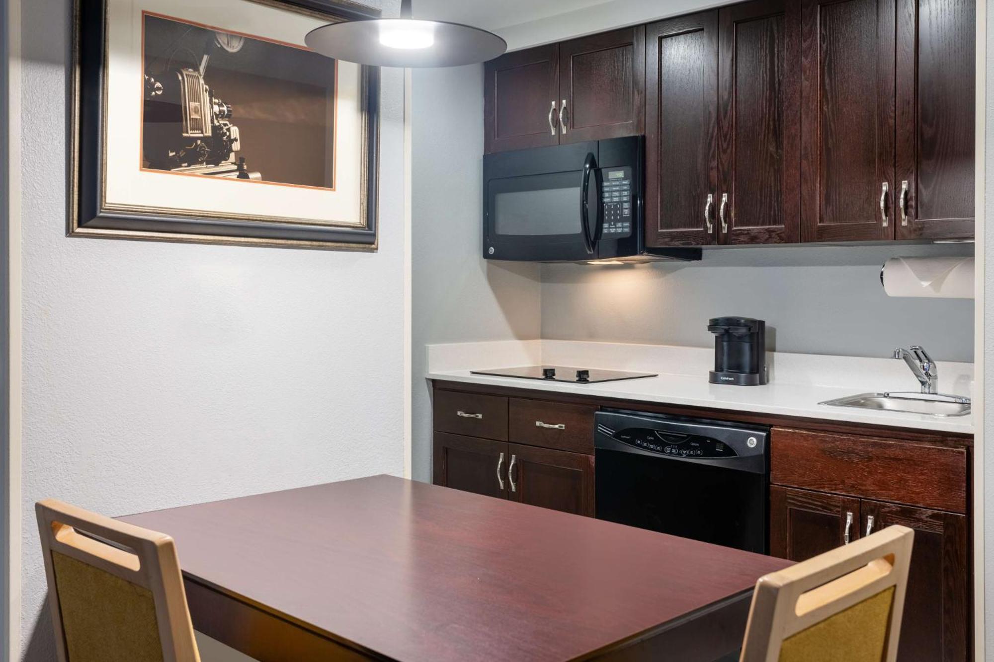 Homewood Suites By Hilton Rochester/Greece, Ny Экстерьер фото