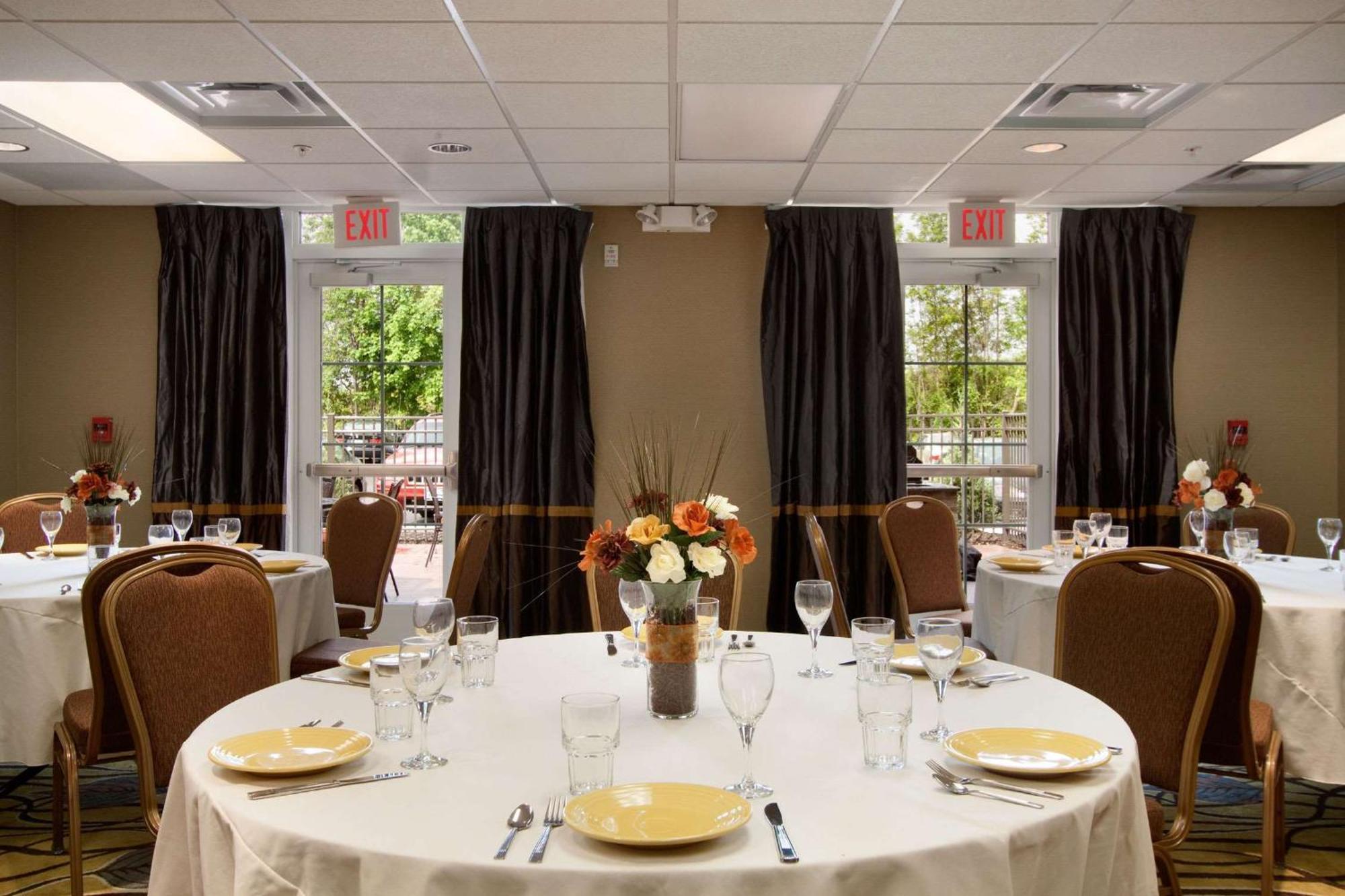 Homewood Suites By Hilton Rochester/Greece, Ny Экстерьер фото